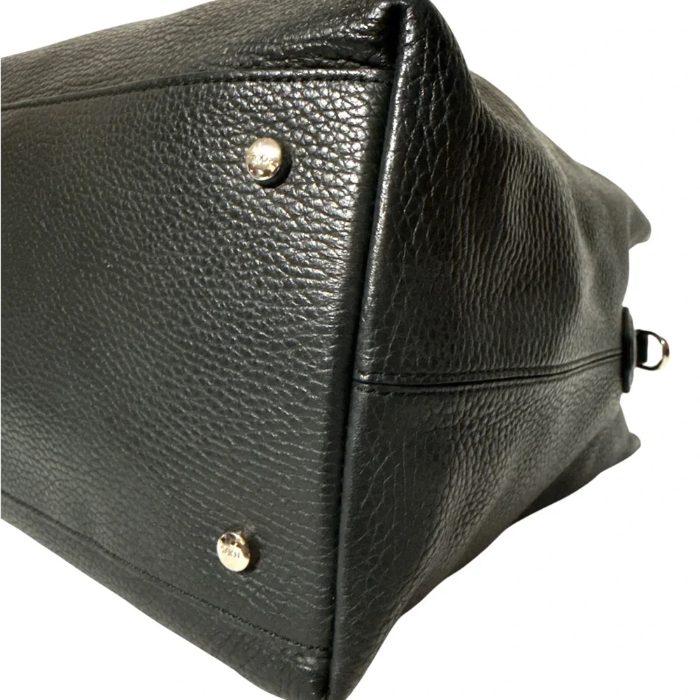Tod's Black Leather Shoulder Bag - Picture 5 of 16